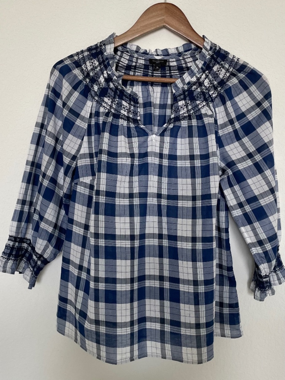 Talbots Navy/White Plaid Cotton Pull-On Top - Size Medium Petite